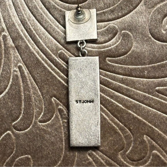 STAMPED ST JOHN RARE RHINESTONES VINTAGE BROOCH  EARRING SET EXCELLENT CONDITION - Picture 5 of 6